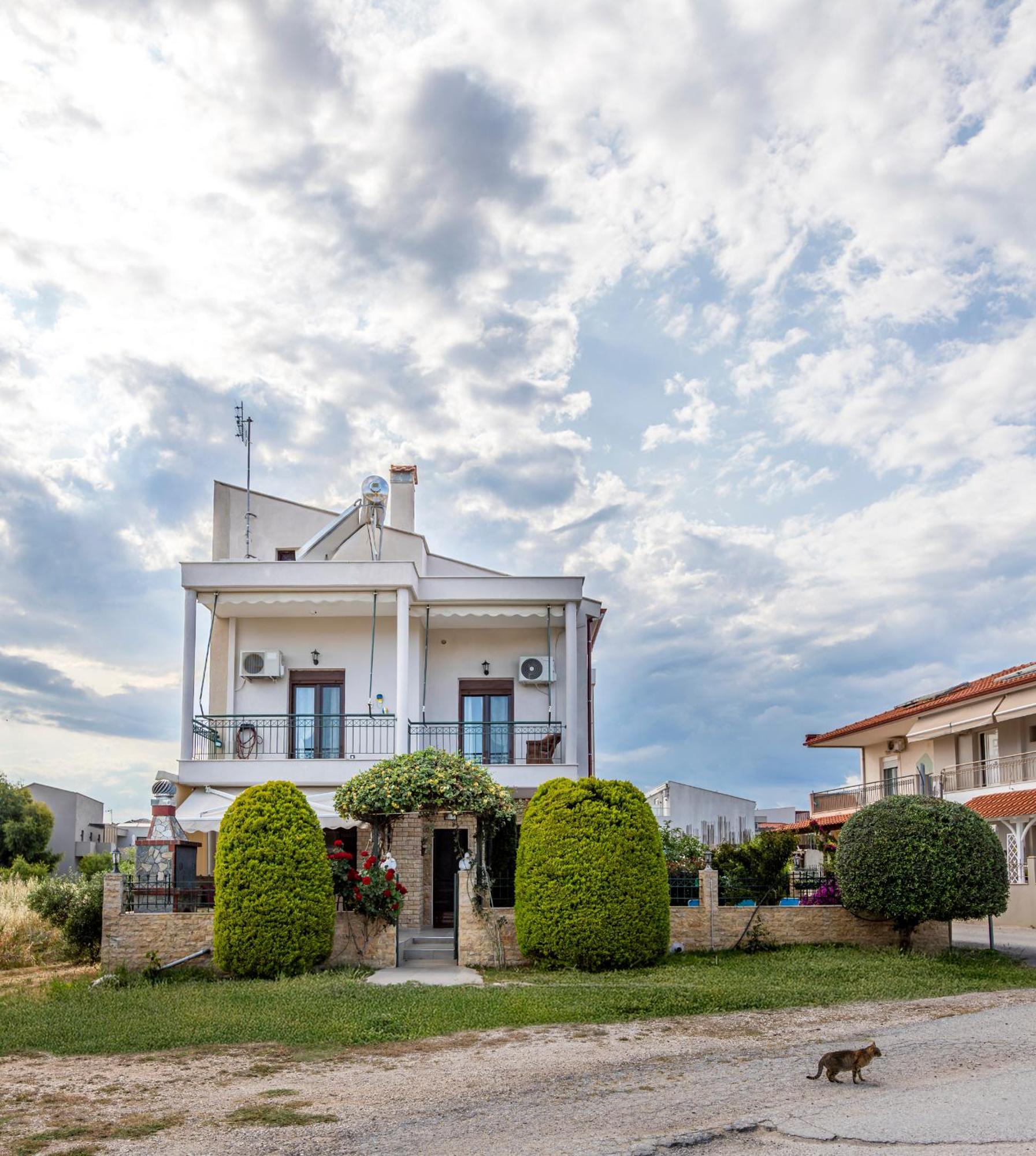 Sofia'S Villa Nikiti  Exteriör bild